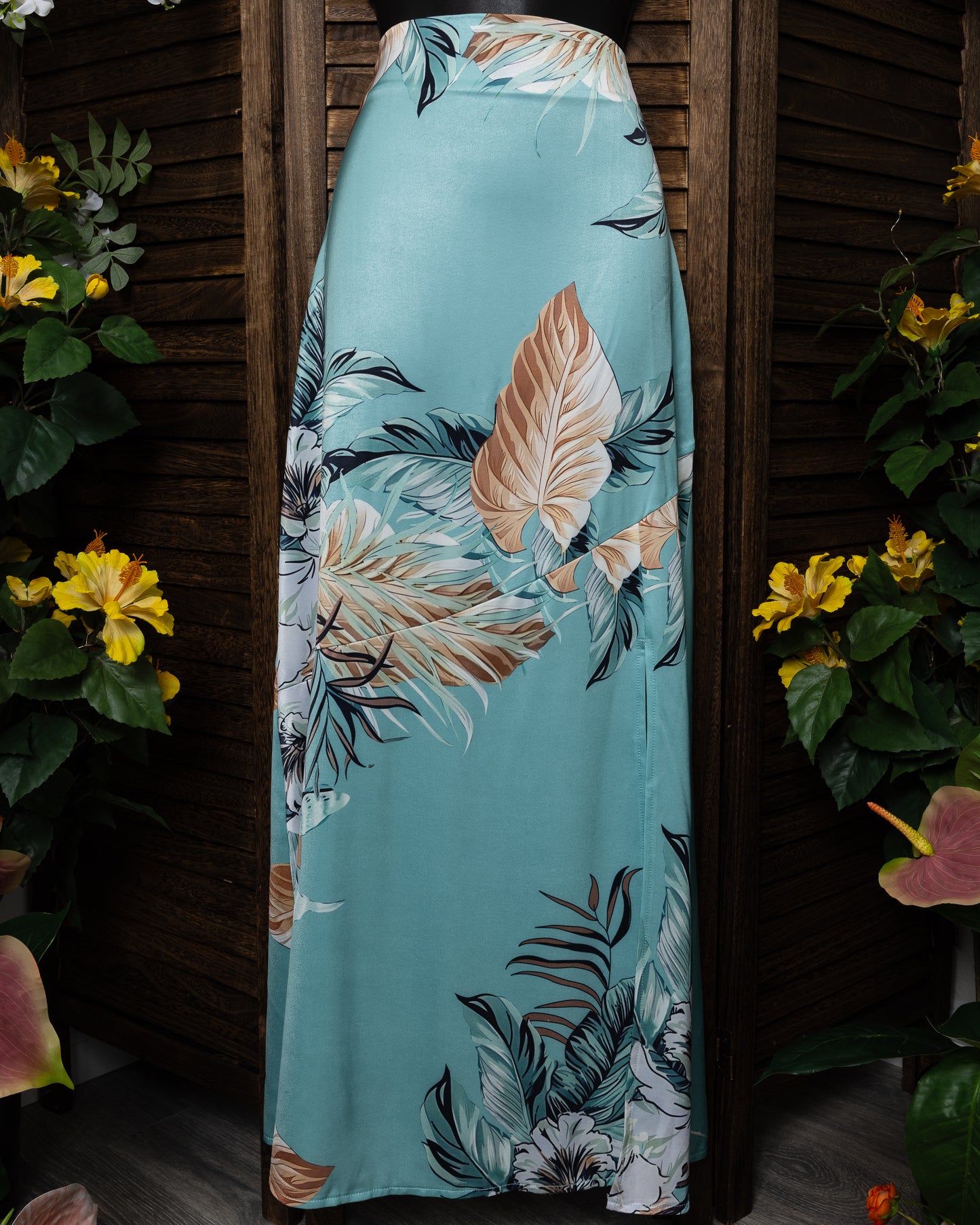 The Ehu Girl - Blue - PREORDER