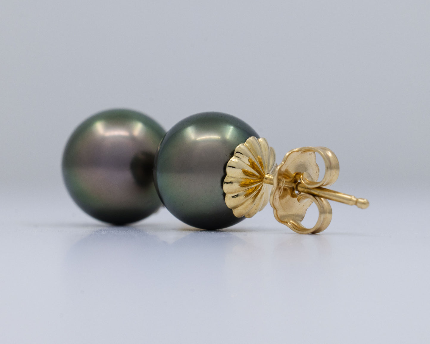 14k Yellow Gold Petal Tahitian Pearl Stud Earrings